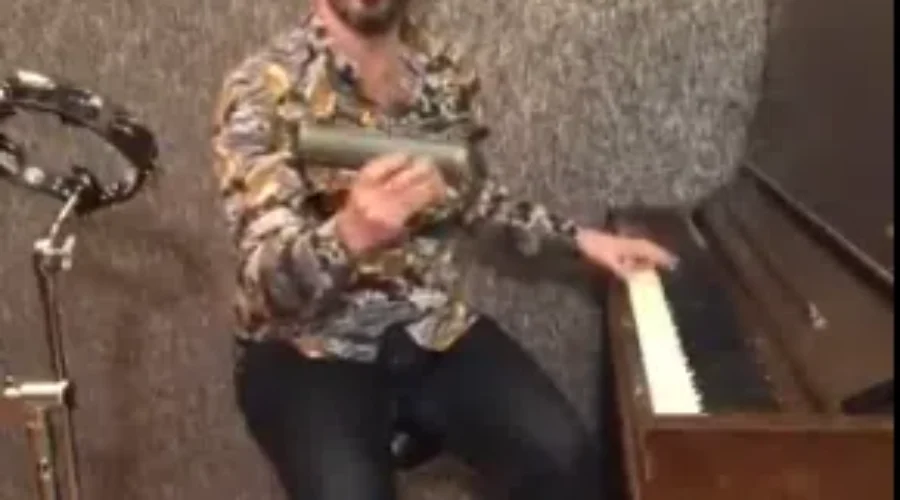 WATCH: PUMP UP THE JAM!!!