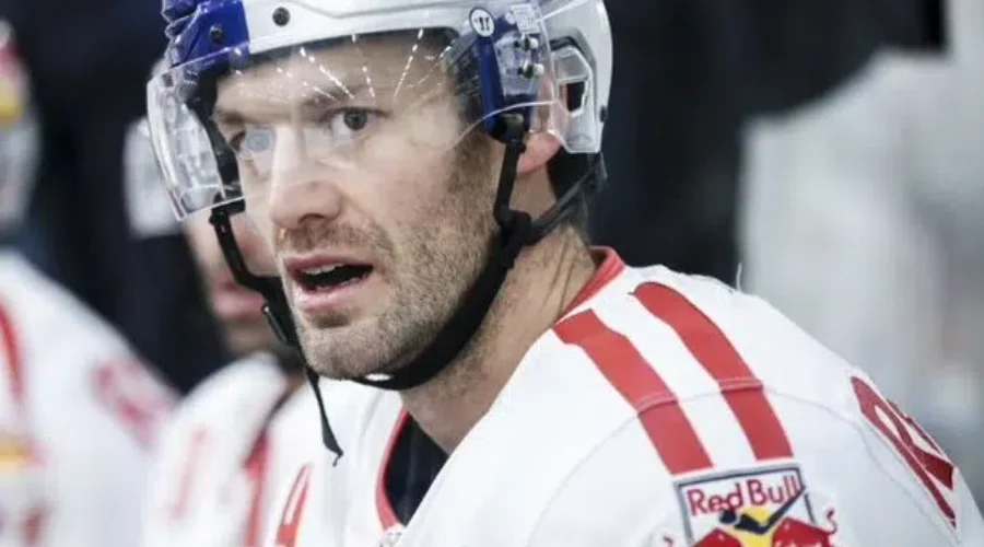 Thunder Bay’s Chorney Loves European Hockey