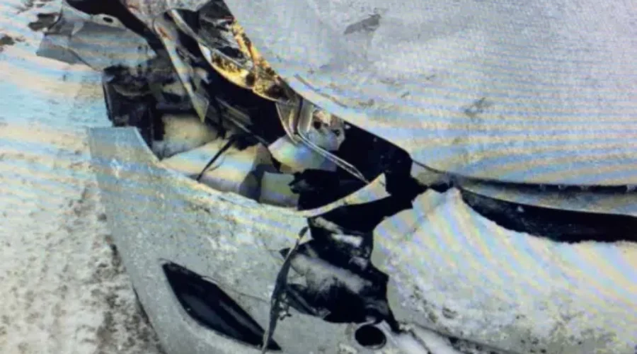 Driver Fails To Make Way For Emergency Vehicle