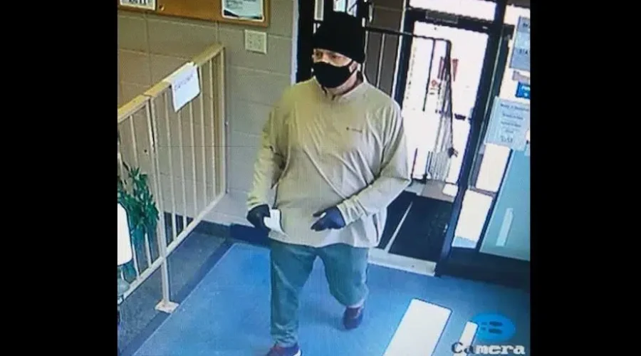 Police Seek Credit Union Robbery Suspect