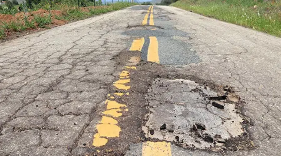 Thunder Bay Street Makes Worst Roads List
