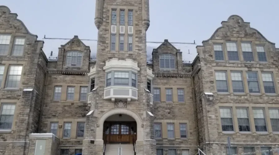 Revitalizing Indigenous Laws Your Thunderbay