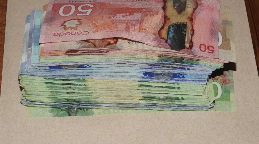 Drugs and Cash Seized, Three Arrested