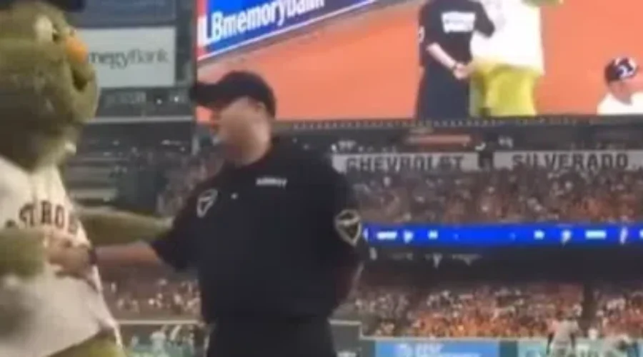 WATCH: I DID NOT SEE THAT COMING!!!!