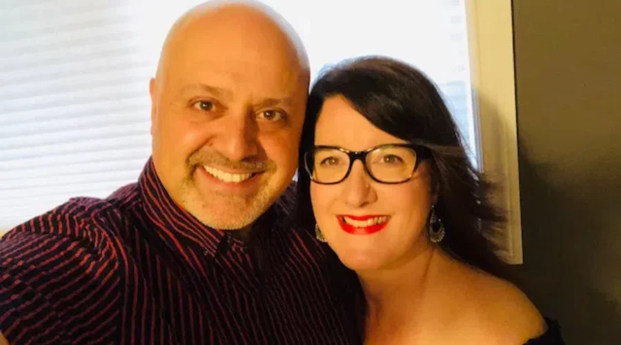 Danny and his wife Lori discuss “stocking stuffers” and Christmas traditions!