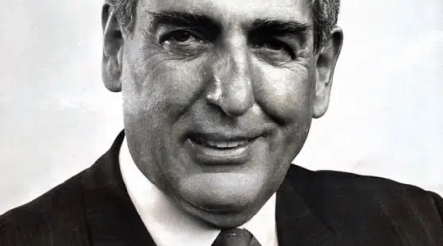 Joe Comuzzi Passes Away