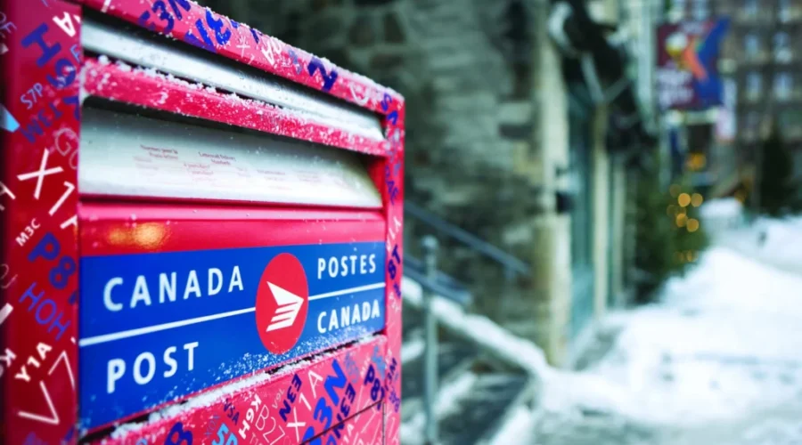 Canada Post warns of delays due to staff shortages amid Omicron