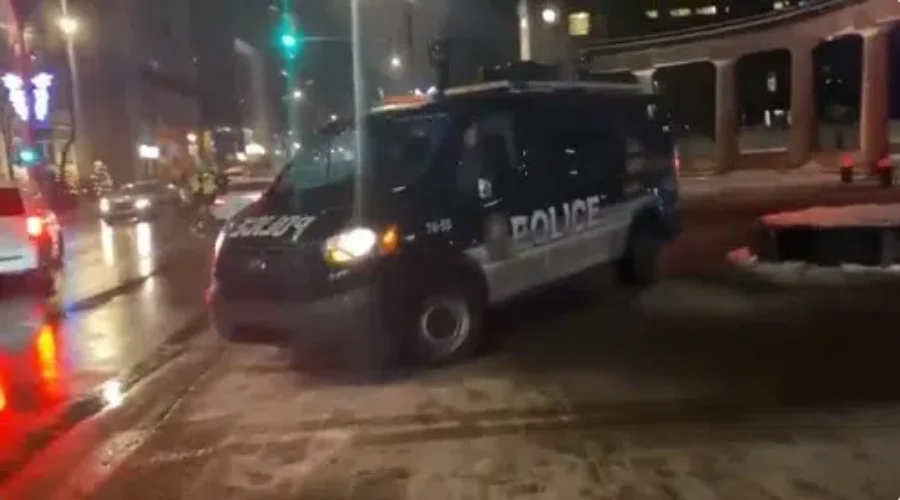 Quebec Enforces New Curfew