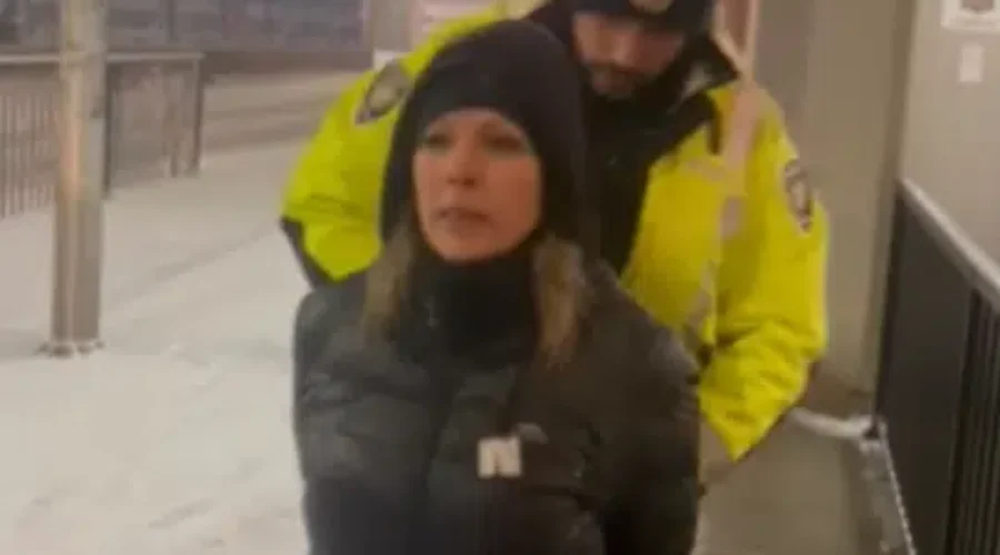 Police arrest protest organizers, set up perimeter around downtown Ottawa