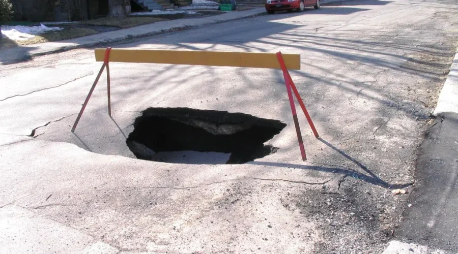 POTHOLES! POTHOLES! POTHOLES!