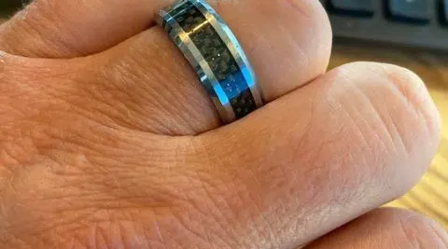 Today is my 21st Wedding Anniversary…and I’m on my 4th wedding ring. Have you ever lost yours?