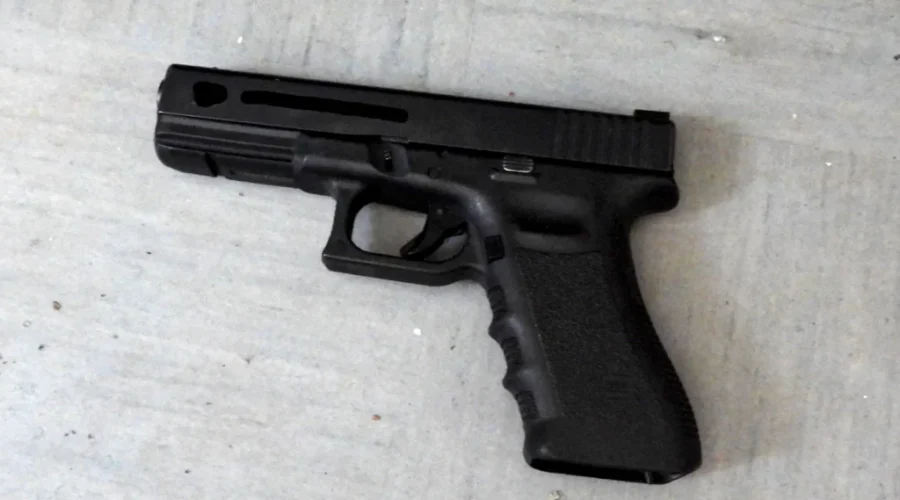 Teenager Arrested For Drugs & A Gun