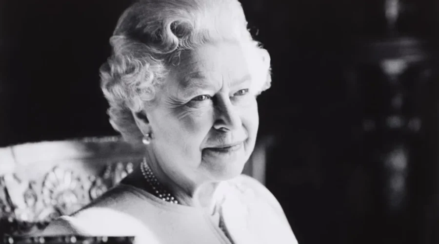 UPDATED: Queen Elizabeth II dead at 96