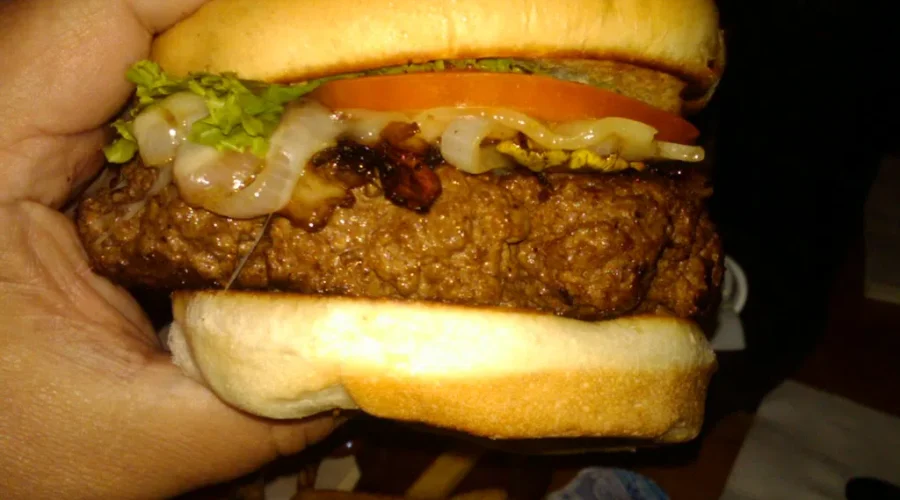 What food do you eat, after a night out of drinking? Take a look at this list….