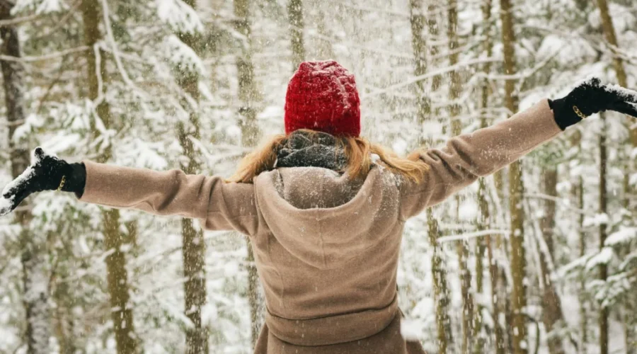 75% of people say, ‘holiday prepping’ puts them in a good mood!