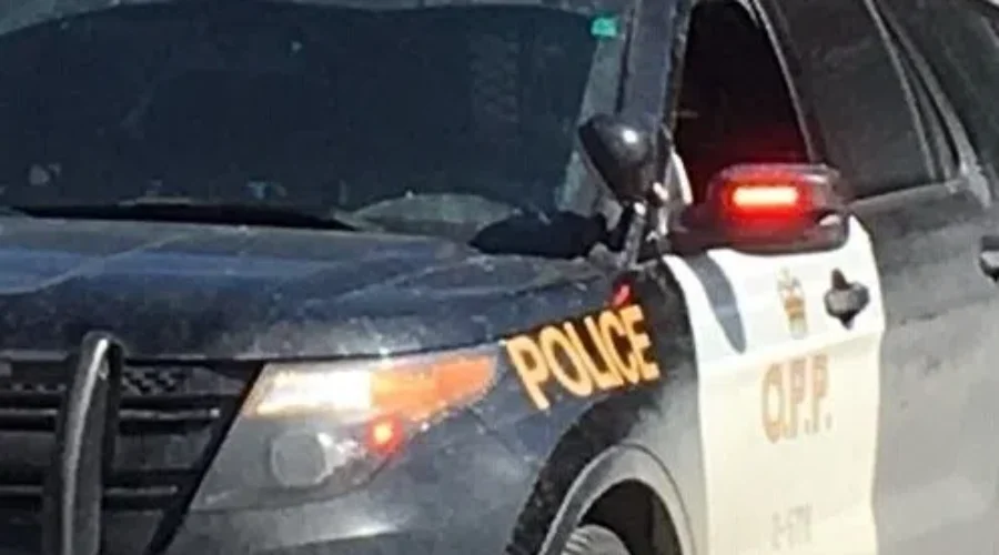 160km/h nets Thunder Bay man several charges