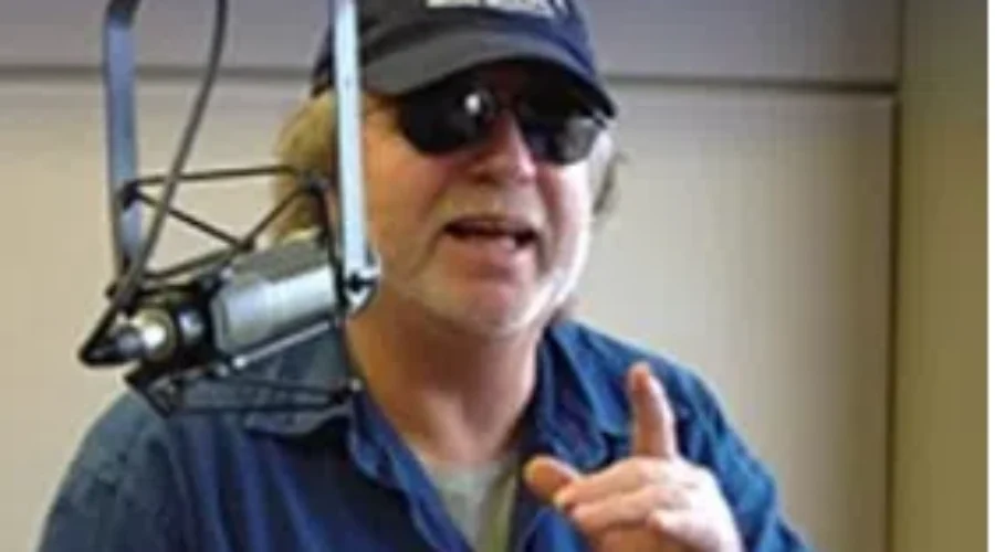 Legendary broadcaster Rick Howe dead at 69