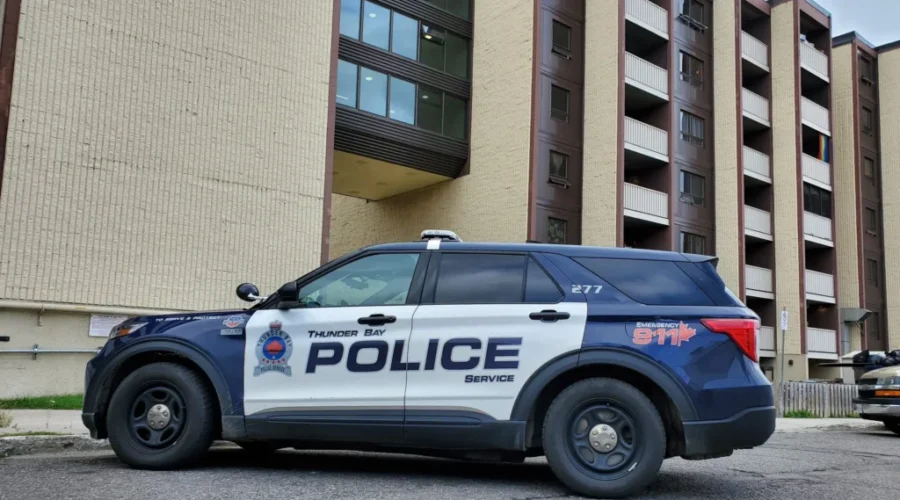 Police presence on Cumberland Street South