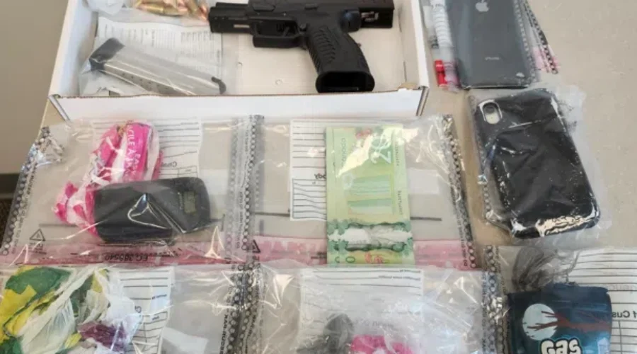 Thunder Bay drug bust results in 3 arrests