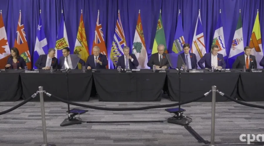7 premiers want carbon tax hike paused