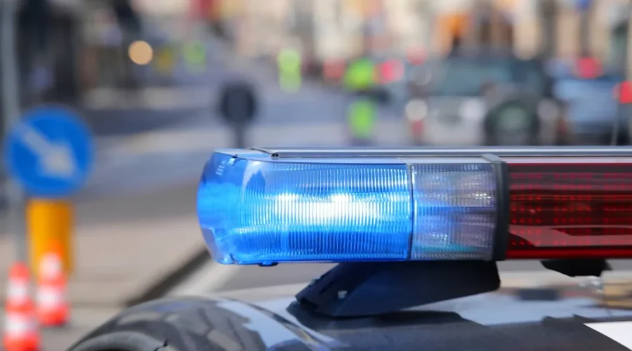 Serious crash in Thunder Bay closes intersection