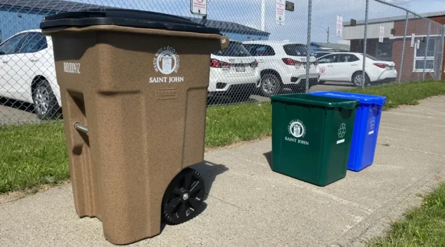 Recycling carts to replace blue bags in Thunder Bay