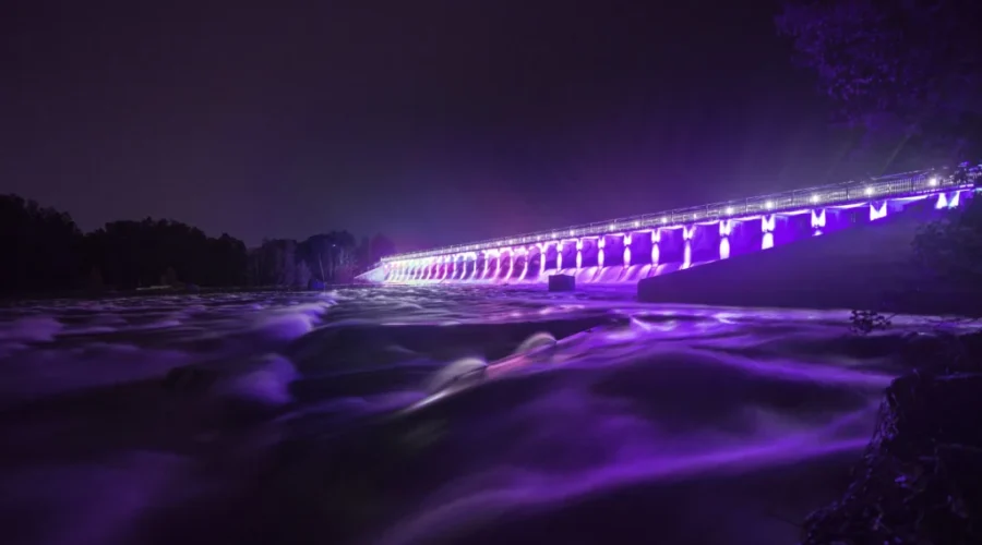 City Hall and Boulevard Lake Dam being illuminated purple for Overdose Awareness Day
