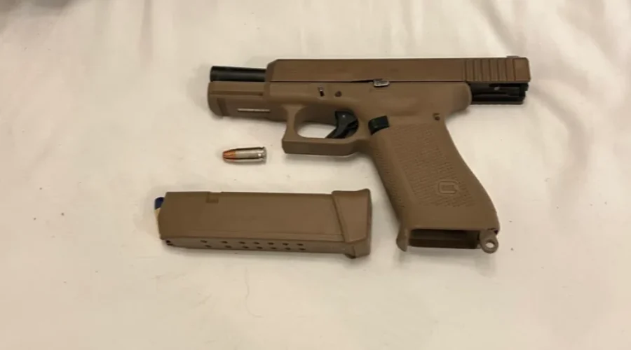 Roughly $470k in illegal drugs, 2 guns, and $80k cash seized in Thunder Bay
