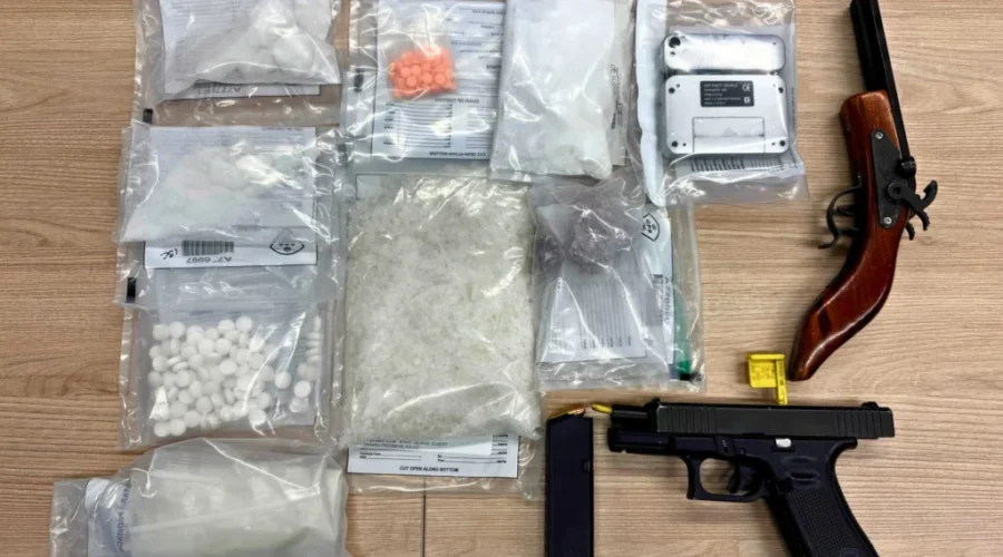 $77,000 in illegal drugs, gun seized in Thunder Bay