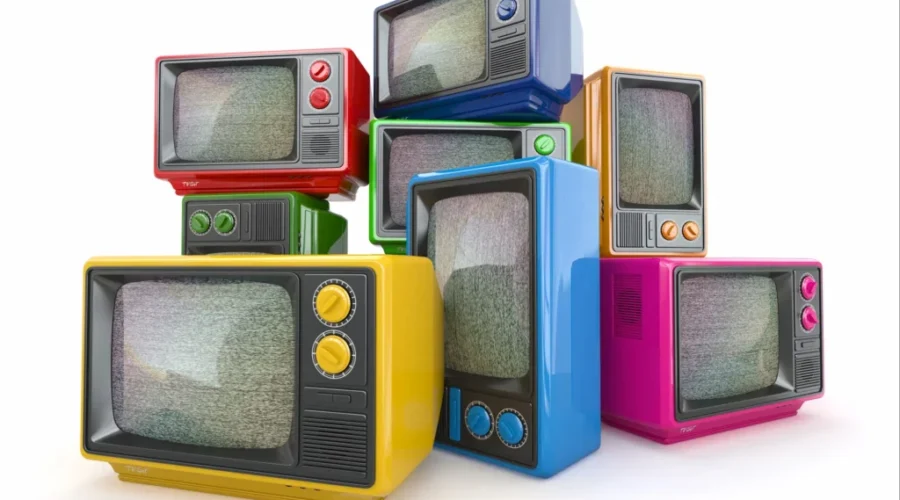 FOX TV renews 4 tv shows…including THE SIMPSONS!!