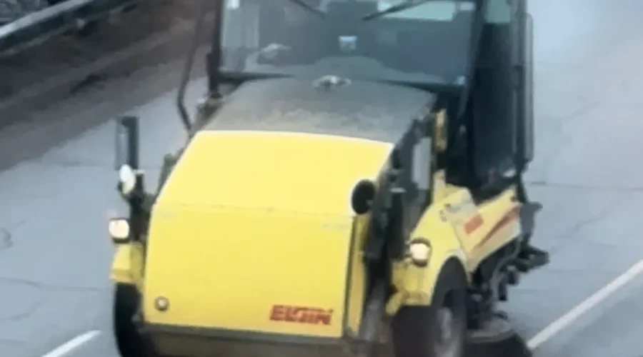 Street sweeping getting underway in Thunder Bay