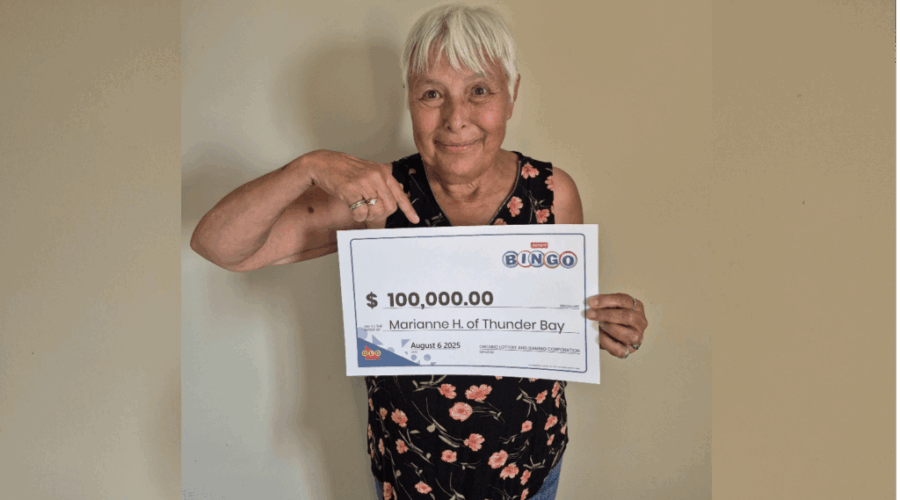 Thunder Bay resident wins $100,000 on bingo scratch ticket