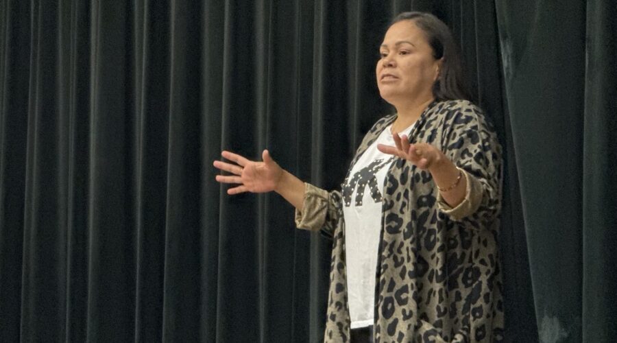 Former gang member Tania Ross shares her story at Thunder Bay schools