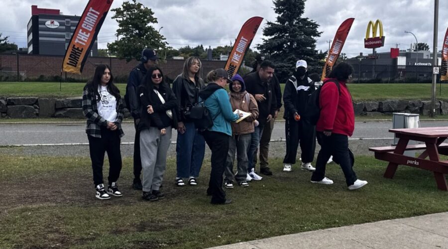 Incoming Dennis Franklin Cromarty students participate in Amazing Race