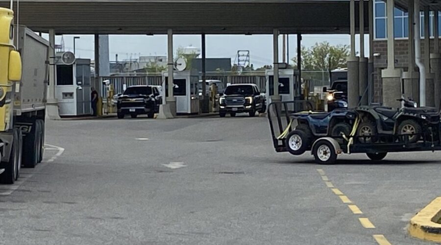 Canadians continue to forgo travel to the United States