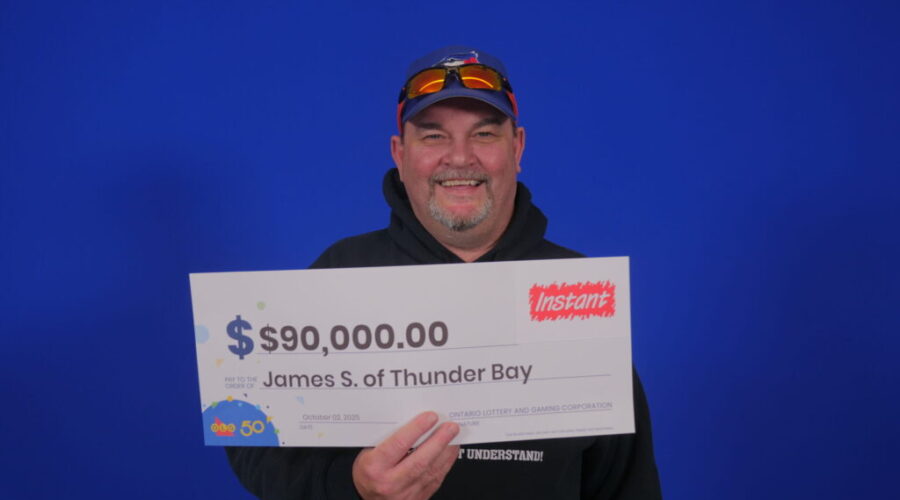 Thunder Bay resident wins $90,000 on OLG scratch ticket