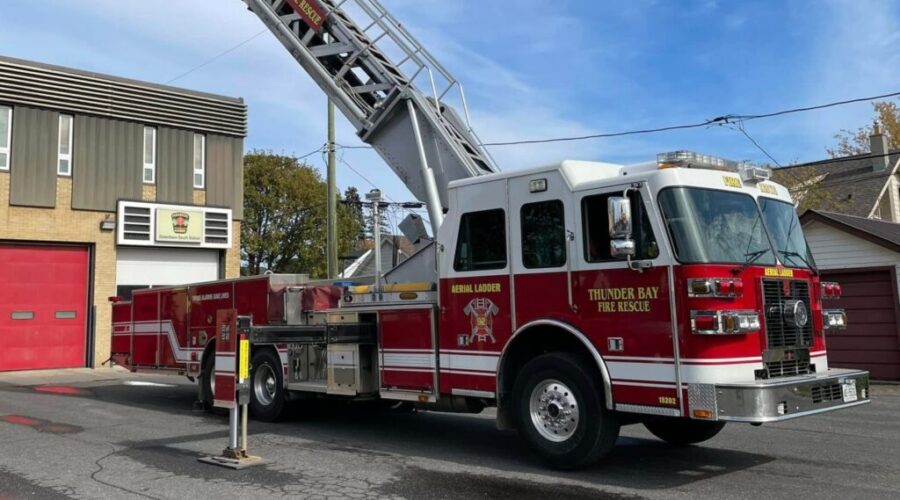 Cigarette butt starts fire outside home in Thunder Bay