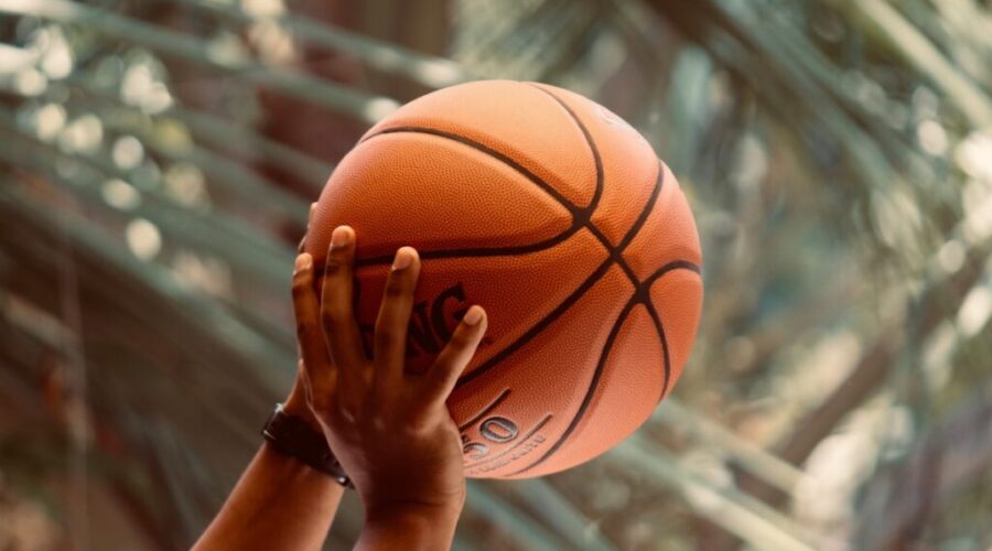 A powerful display of honesty and sportsmanship!