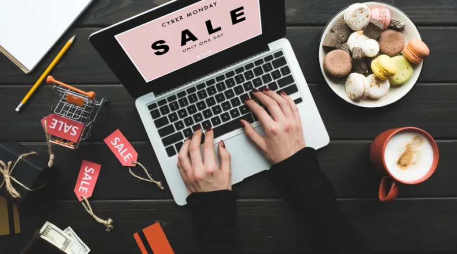 Tips to keep from getting scammed this holiday season