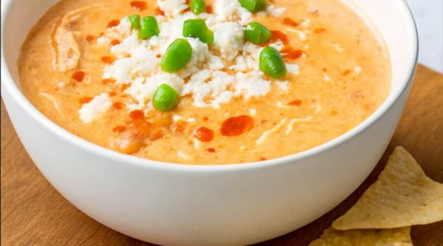 One‑Pot (Crockpot!) Buffalo Chicken Chili: Spicy, Creamy, Perfect