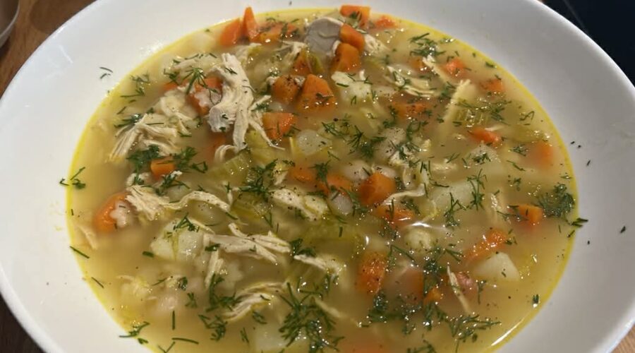 A Twinkle in Every Spoonful: Italian Stars ‘Penicillin Soup’