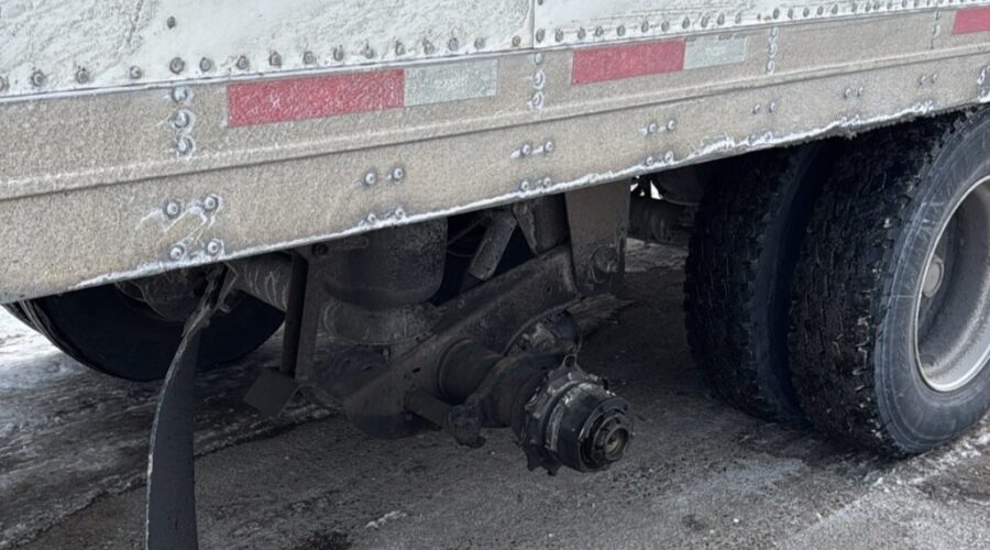 Two truck drivers arrested for missing wheels