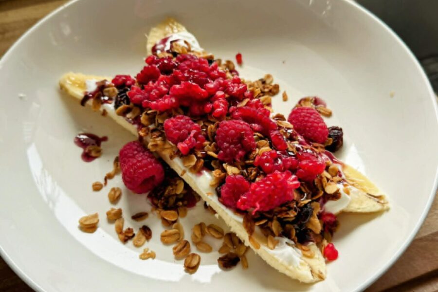 Banana split for breakfast? Absolutely – with a homemade orange‑zest granola recipe included, too.