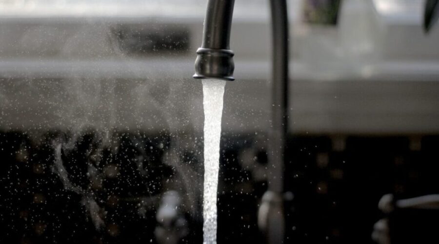 Feds introduce bill guaranteeing right to clean water for First Nations